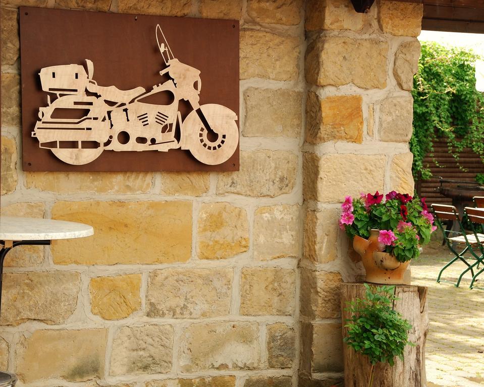 Hotel Abtshof Халберщат Екстериор снимка